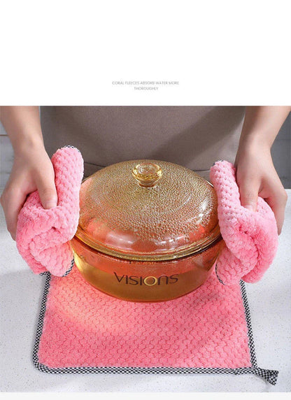 Absorbent and durable microfibre kitchen dish cloths in various colours
