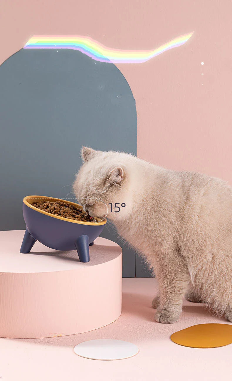 Premium quality pet feeding bowls with stable triangular base, 15-degree tilt design and durable, food-grade materials for dogs, cats and bunnies