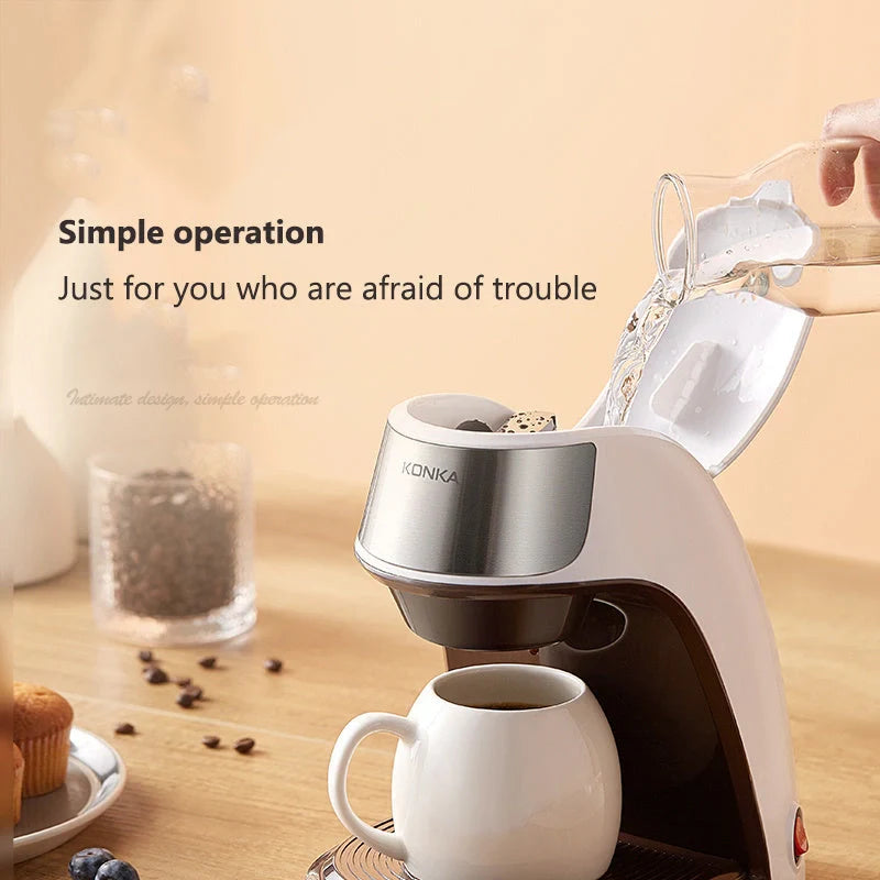 Compact automatic coffee machine with ceramic cup and stainless steel panel