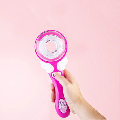 Electric hair braiding tool for girls with sleek, compact design and automatic braiding mechanism