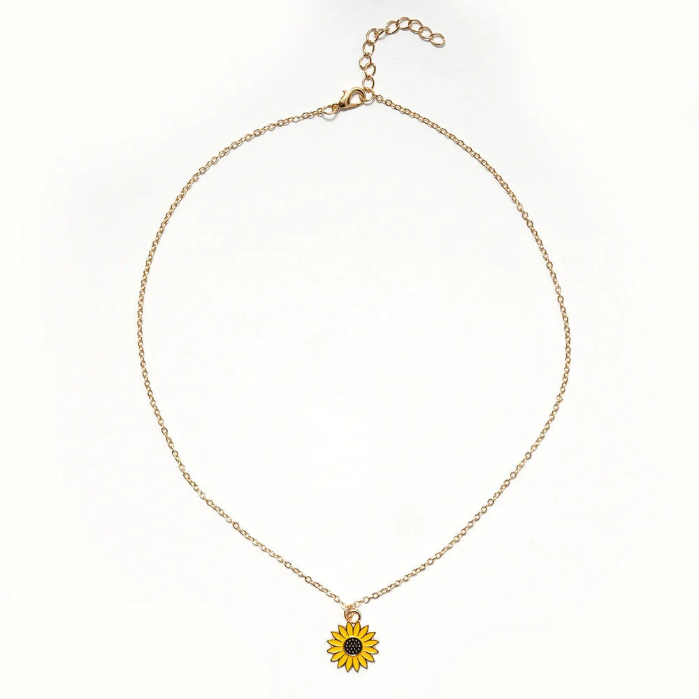 Elegant alloy sunflower pendant necklace with adjustable chain for versatile styling