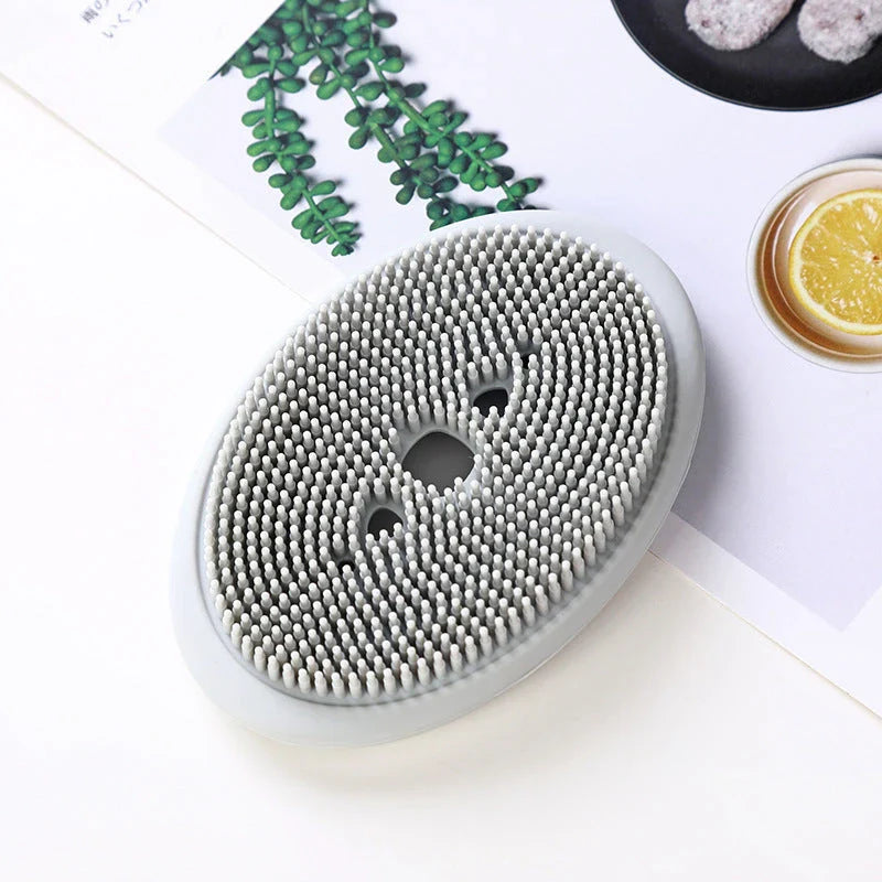 Premium silicone soap dish and brush combo in Scandinavian-inspired colours, featuring a concave dish and soft-bristle brush for bathroom and laundry cleaning