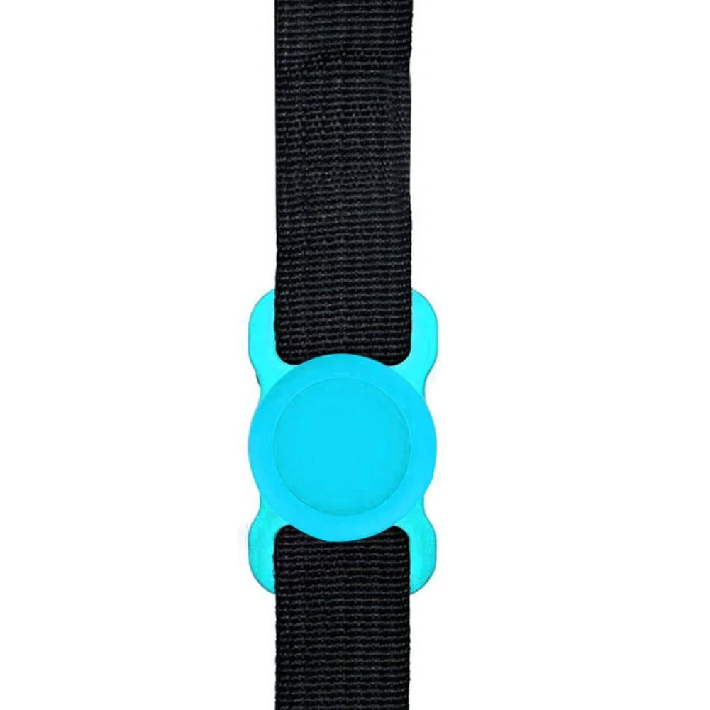 Transparent silicone locator for pet owners to prevent losing their dogs during outdoor activities.
