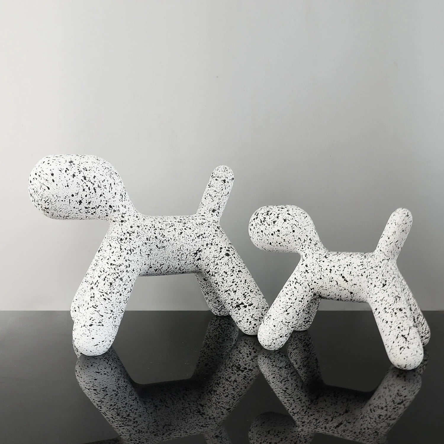 Resin balloon abstract dog ornament in various colours and sizes