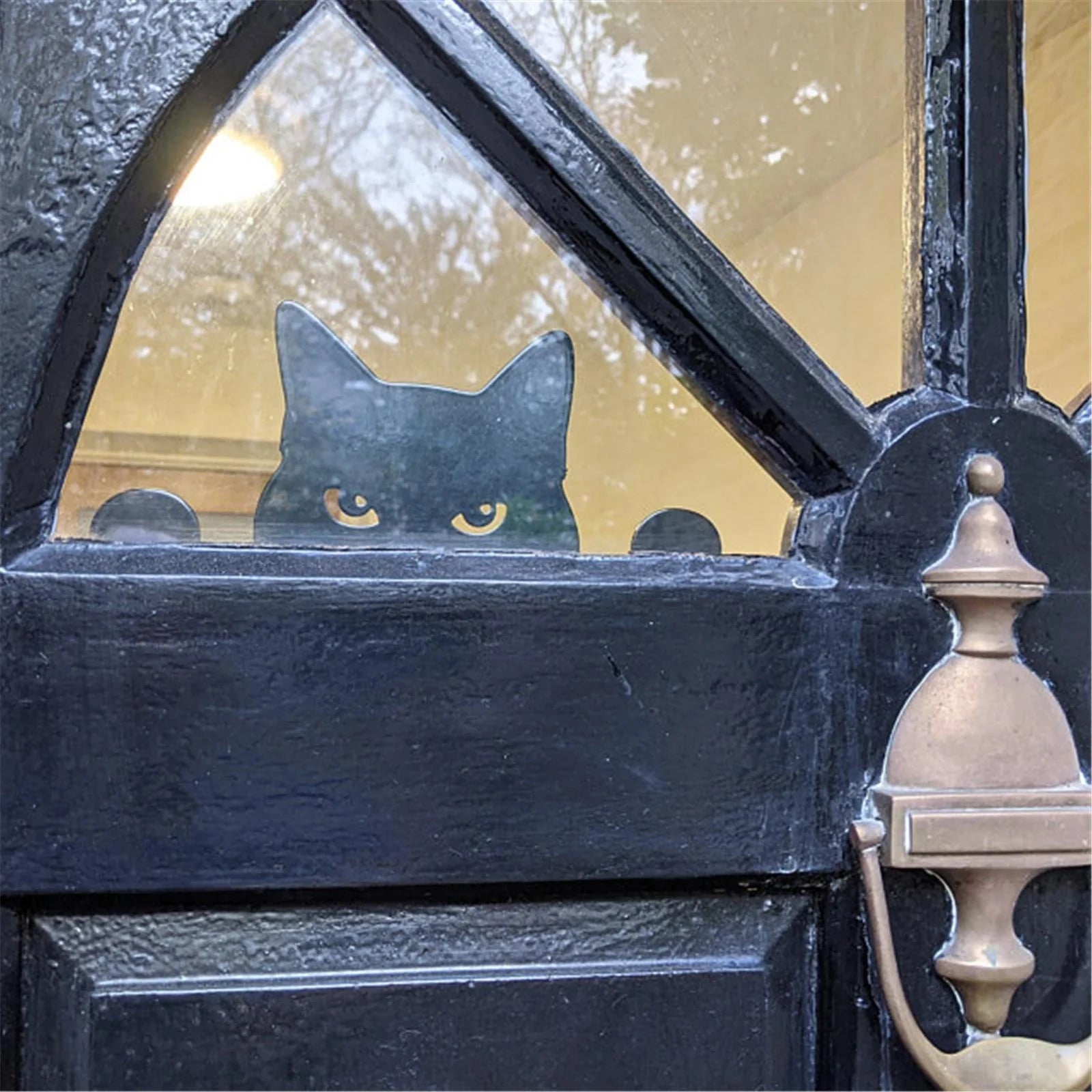 3D black cat outdoor garden fence decoration with natural appearance