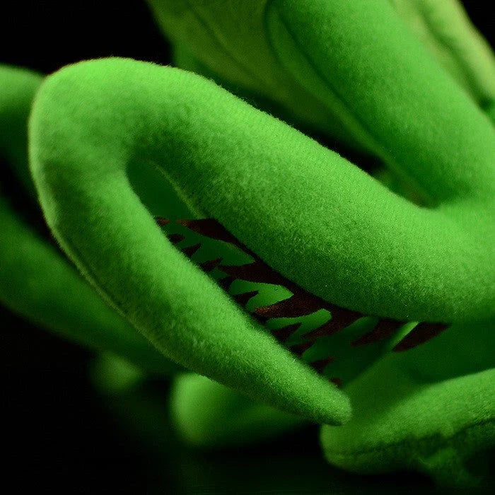 Lifelike praying mantis plush toys in vibrant pink and green colours, perfect for imaginative play and nature exploration