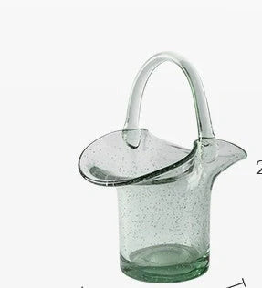 Elegant transparent hydroponic glass vase for stylish living room decor