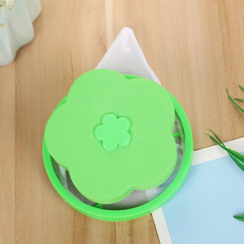 Flower-designed float filter for washing machine hair removal, 9.5cm by 4.0cm