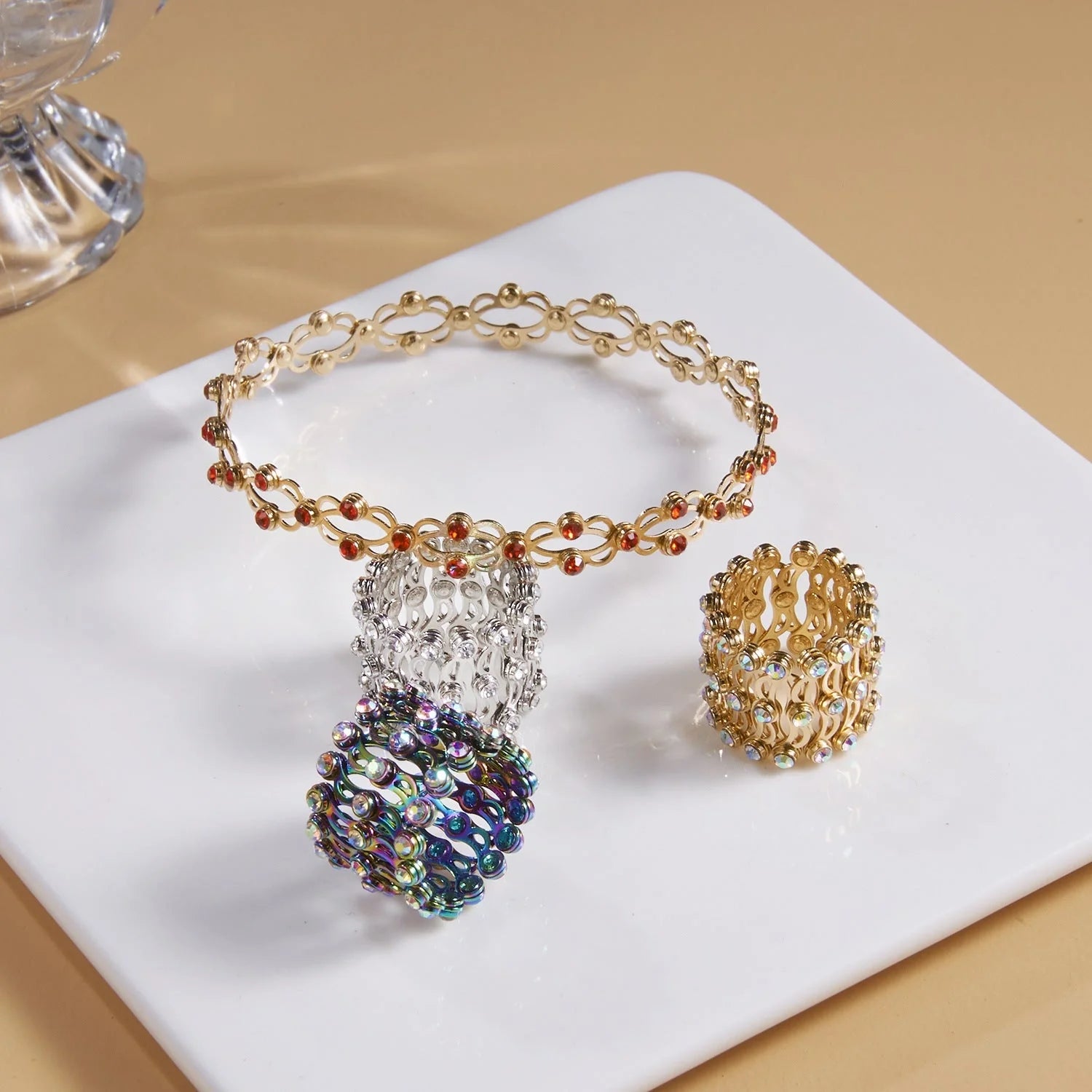 2-in-1 folding retractable rings bracelet with rhinestone detail, adjustable design