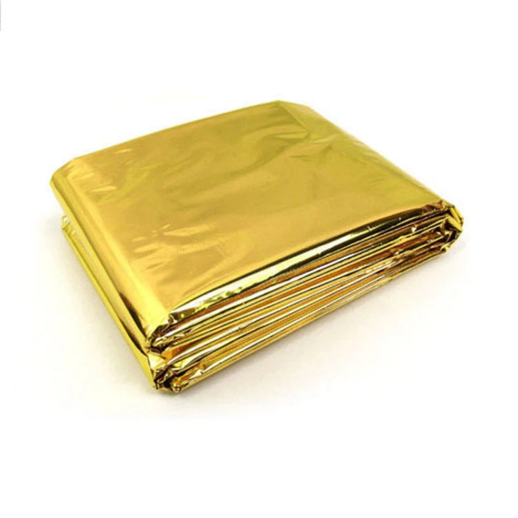 Silver aluminised emergency blanket for outdoor survival and hypothermia prevention