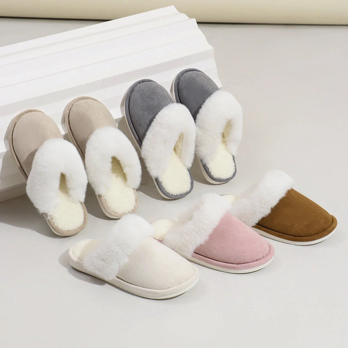 Cosy winter plush slippers for couples with non-slip sole in various colours