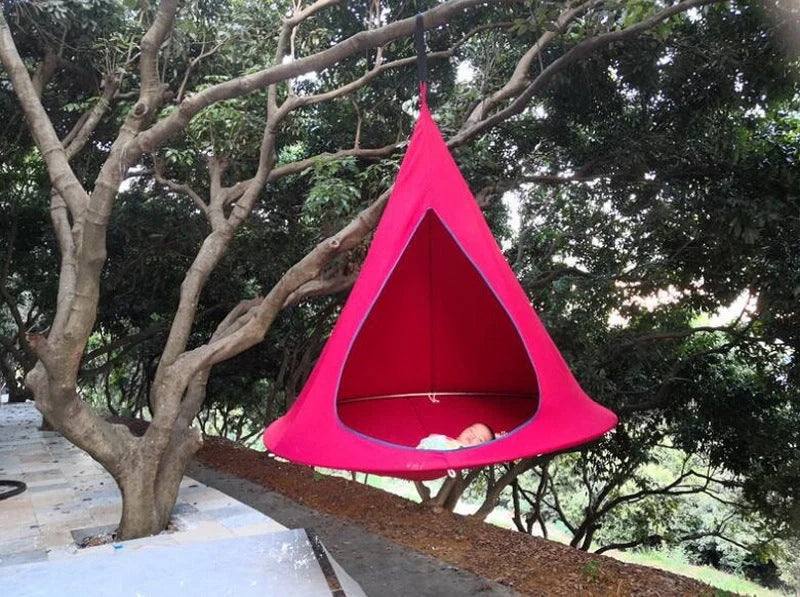 Flying Saucer Lightweight Portable Nylon Hammock in green, ideal for camping and backpacking