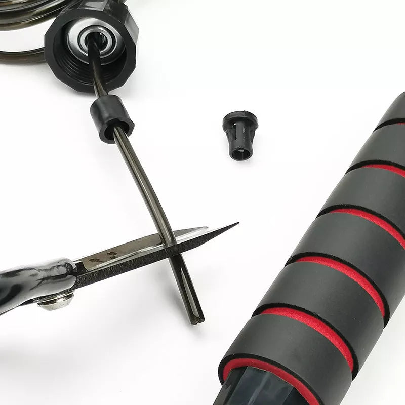 Adjustable load steel wire skipping rope in black and red stripes for weight loss