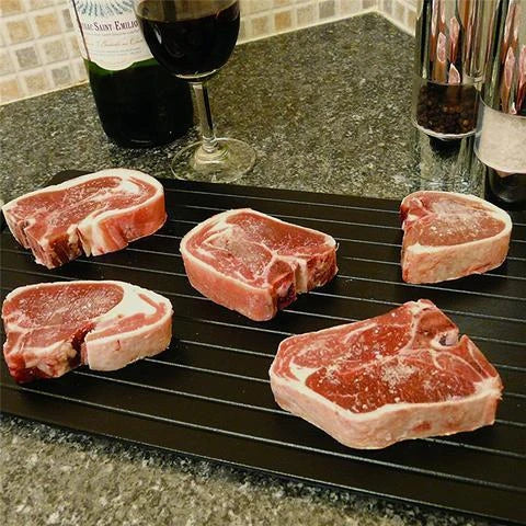 Rapid aluminium defrosting tray for quickly thawing frozen meats, seafood, and other frozen foods