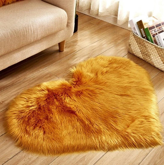 Luxury heart-shaped plush carpet in various colours and sizes, featuring a soft, non-slip design for comfortable home decor