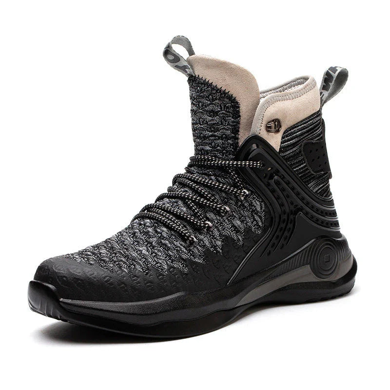 Men's steel toe work boots with puncture-resistant and breathable construction for maximum safety and comfort on the job site