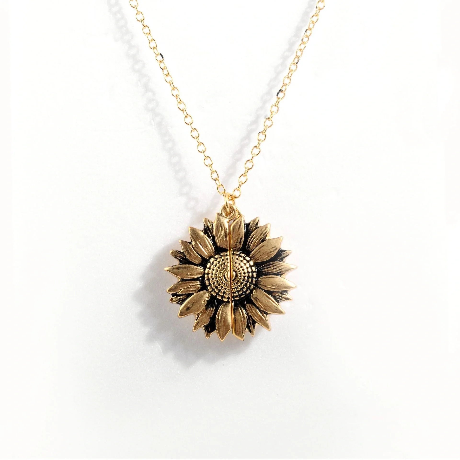 Elegant Sunflower Double-layer Lettering Necklace in various colours