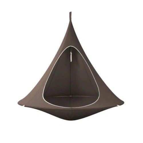 Flying Saucer Lightweight Portable Nylon Hammock in green, ideal for camping and backpacking