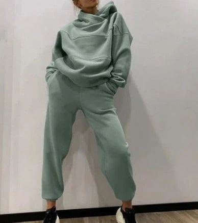 Urban casual sweater fleece top and pencil pants suit in classic colours