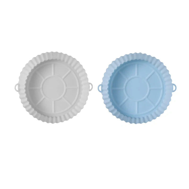 Round silicone baking tray mat for air fryer in various colours