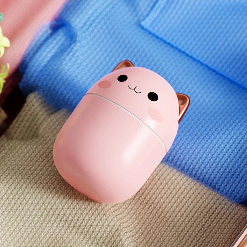 USB Car Aromatherapy Humidifier with soothing ambient light, perfect for relaxing drives