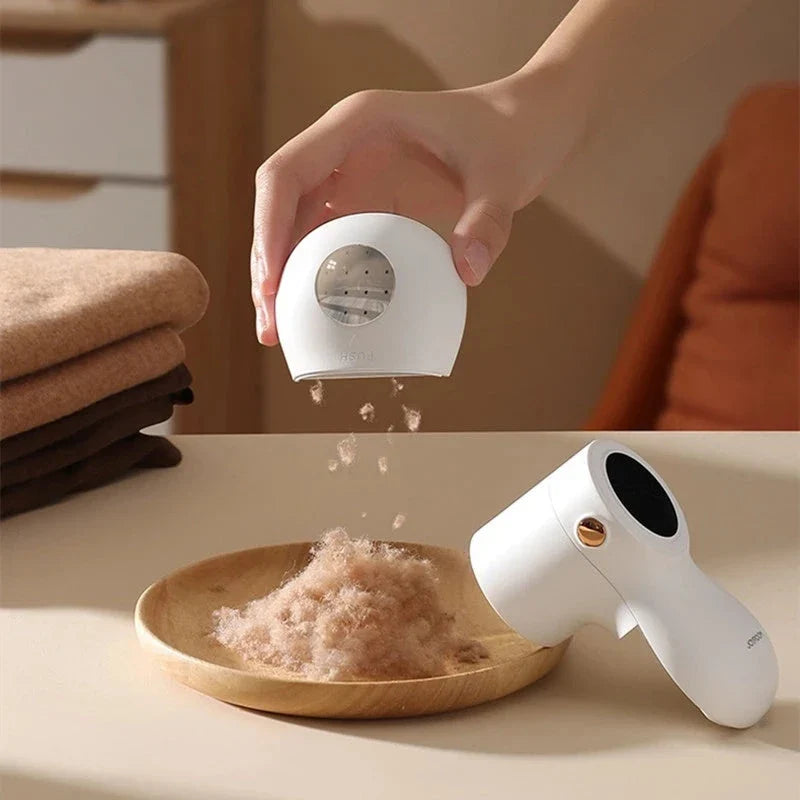Fabric Lint Remover - Electric Hairball Trimmer with Smart LED Display and USB Charging