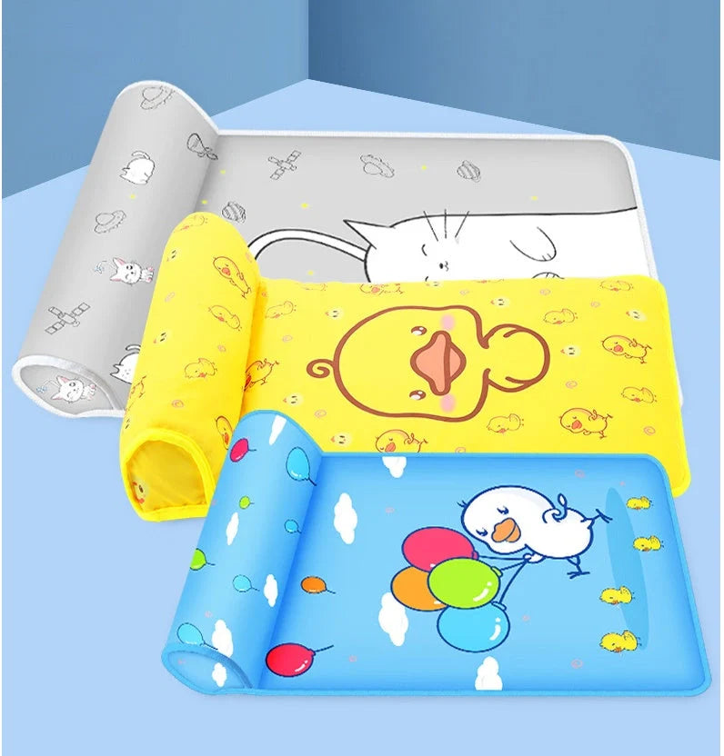 Summer cooling dog mat with pillow in various colors and sizes for pet comfort