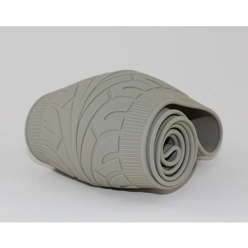 Anjiemei Silicone Steering Wheel Cover in various colours on a car steering wheel