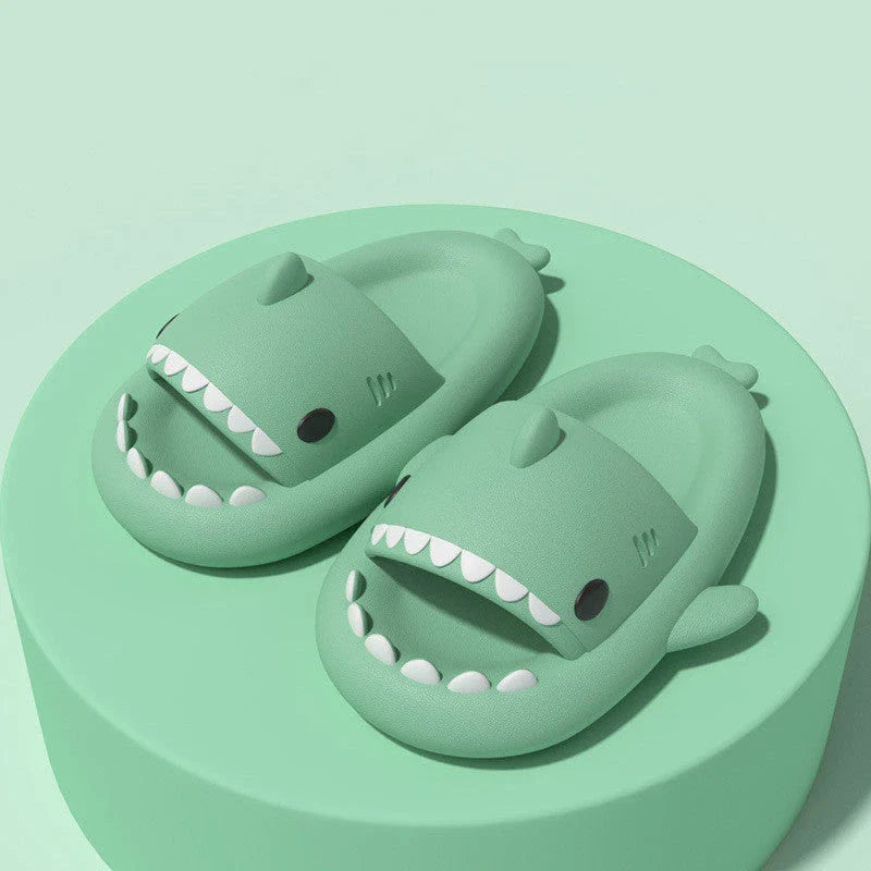 Cozy shark-themed slippers made of plush EVA material for indoor and outdoor wear with customized support