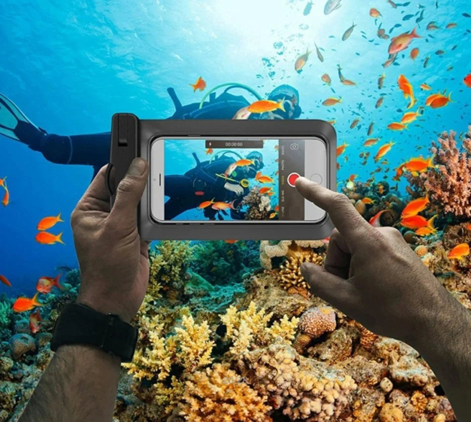Waterproof mobile phone bag for diving and outdoor activities in various colors