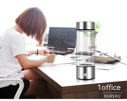 Premium Hydrogen Water Bottle with Rechargeable Generator, Borosilicate Glass, Antioxidant-Infused Water, Portable Hydration Solution