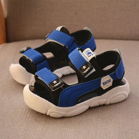 Boys' summer sandals with soft soles and anti-kick design in white, red, and blue