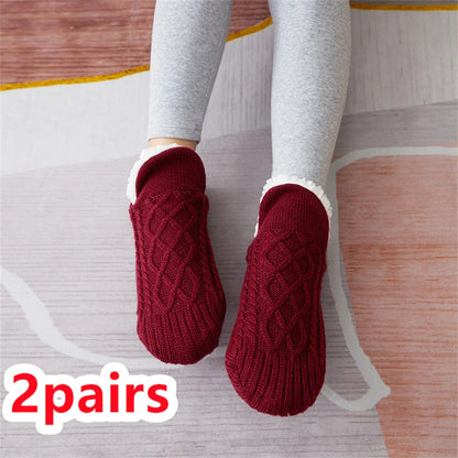 Winter woolen socks with non-slip dots in various colours