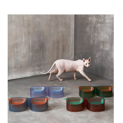 Anti-overturning double bowl for cats with 15° slant design in green