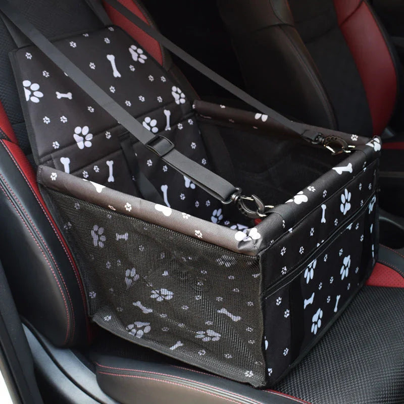 Robust pet car seat cover with double-layer protection, made of high-quality polyester and Oxford cloth for durability and comfort