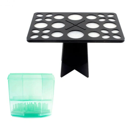 14-hole makeup brush holder in various colours for organising and drying brushes