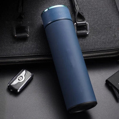 Versatile business mug with touch-sensitive temperature display, available in various colors and sizes