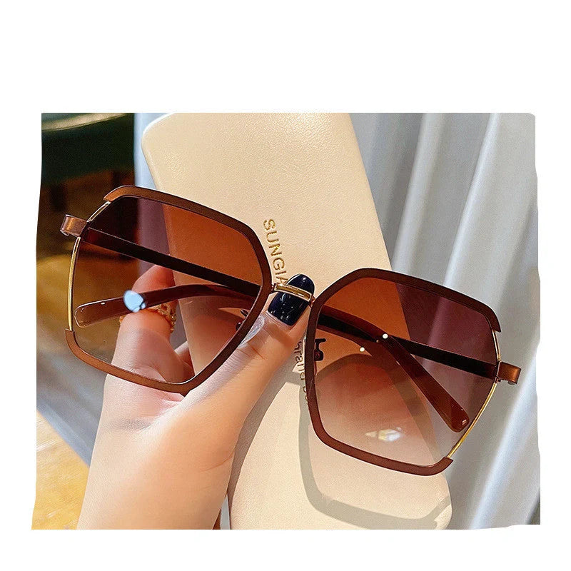 Vintage half-frame sunglasses with UV400 protection in various colours