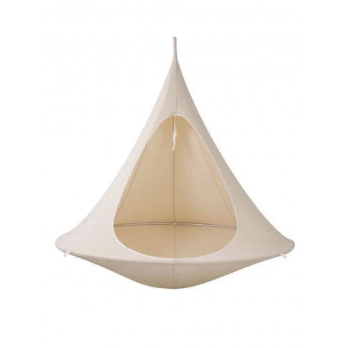 Flying Saucer Lightweight Portable Nylon Hammock in green, ideal for camping and backpacking