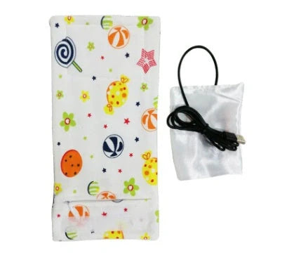 USB-powered baby bottle warmer and insulated travel bag for keeping milk warm on the go