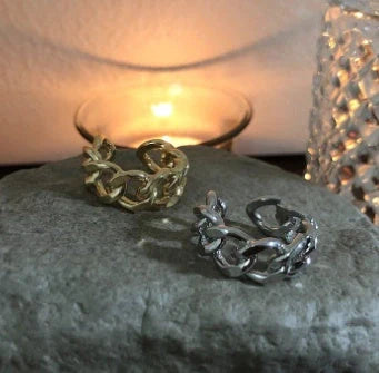 Adjustable aluminium alloy ring chain with golden or silvery electroplated finish