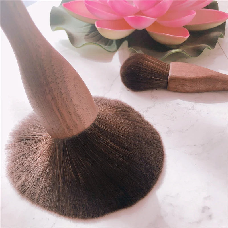 Wood Handle Makeup Brush Set with Natural Goat Hair Bristles and Walnut Wood Handle
