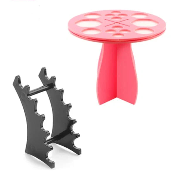 14-hole makeup brush holder in various colours for organising and drying brushes