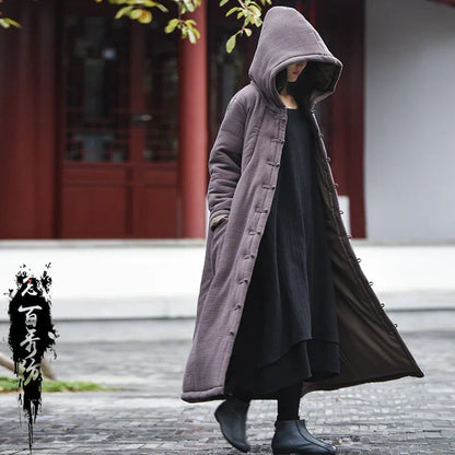 A cosy and enchanting hooded retro witch robe made with luxurious imitation silk and durable double-layer wrinkle cloth