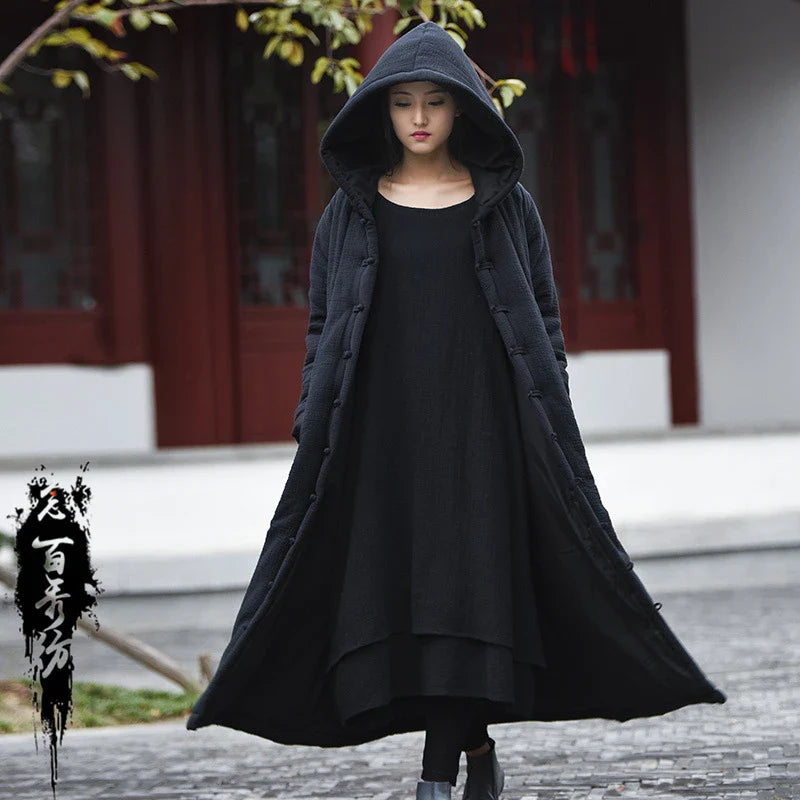 A cosy and enchanting hooded retro witch robe made with luxurious imitation silk and durable double-layer wrinkle cloth