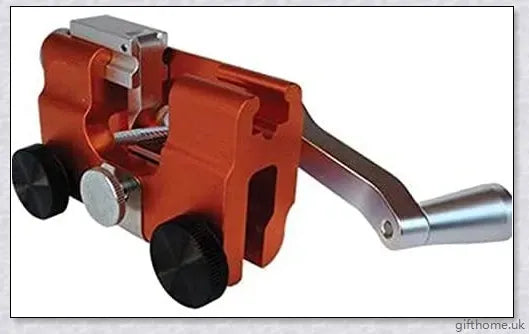 Precision-engineered chainsaw chain sharpening jig for restoring cutting edge and optimizing performance