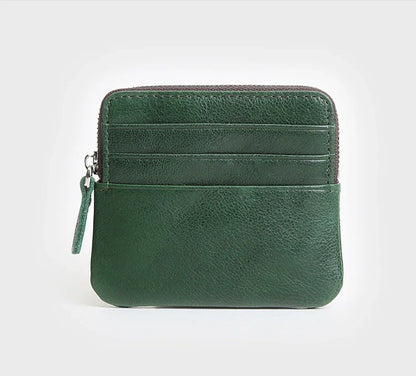 Premium leather horizontal wallet in a retro style, made from first-layer cowhide for exceptional durability and quality