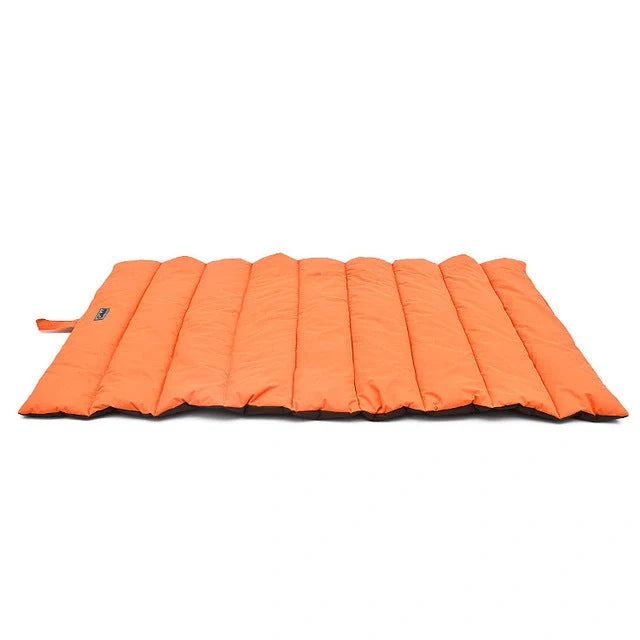 Waterproof and bite-resistant pet mat with portable handle in various colors
