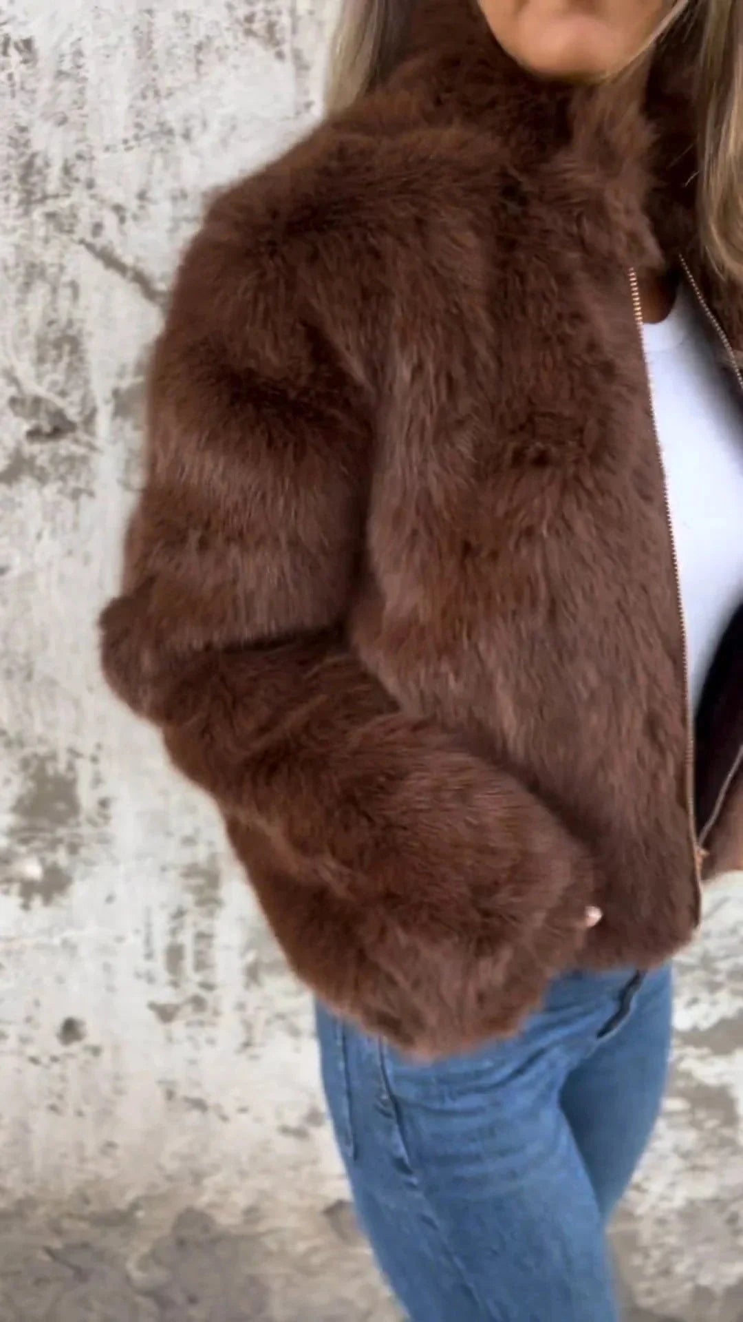 Women's winter stand collar zipper fleece jacket in faux fur, available in multiple colours
