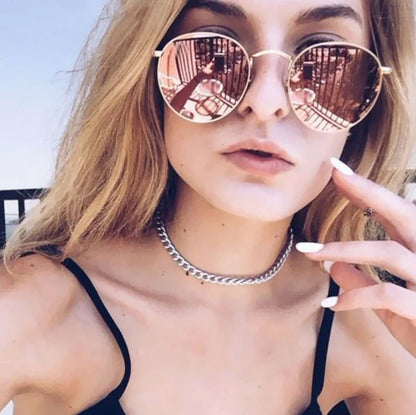 Women's retro metal sunglasses with round frame in gold and silver options